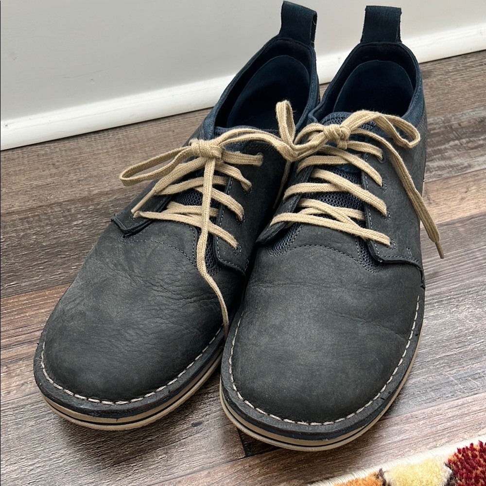 NWOT Merrell Navy Blue leather sz 13